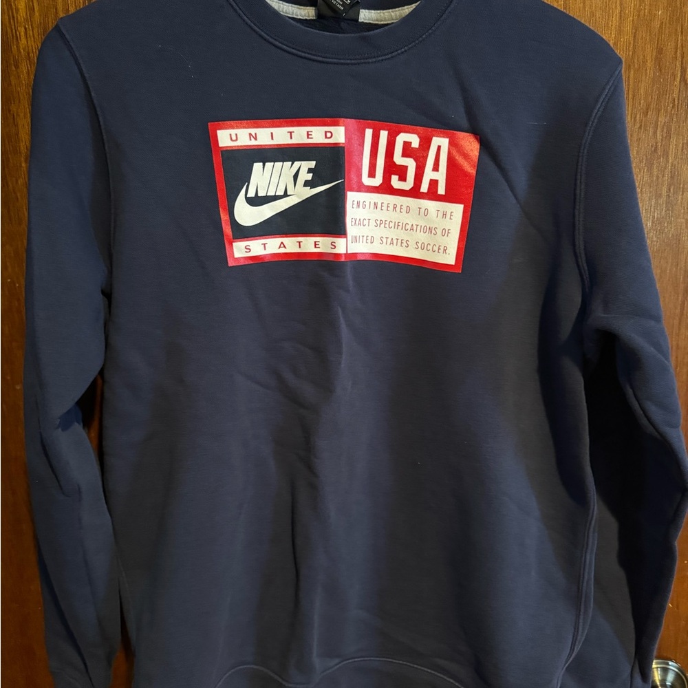 Nike Men's Navy USA crewneck